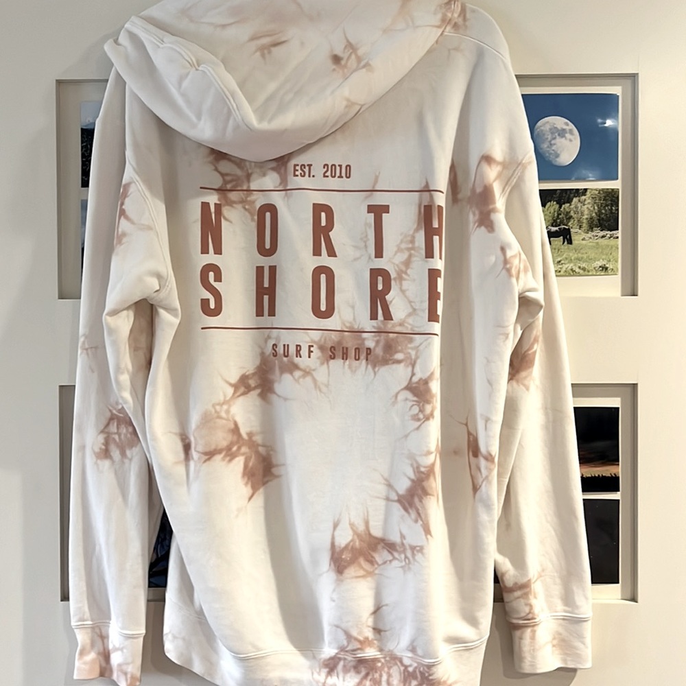North Shore pullover - Picture 2 of 2
